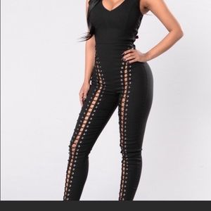 Fashion nova jumpsuit